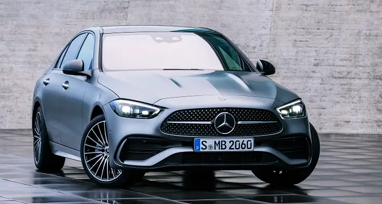 벤츠 C300 AMG 내부, 실내, 가격, 색상, 스펙, 인테리어, 가격표 (2023년) 2