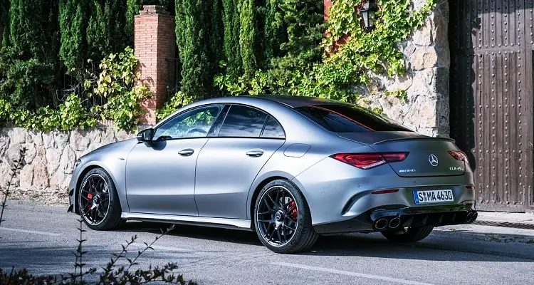 벤츠 CLA 45 AMG S 내부, 실내, 가격, 색상, 스펙, 인테리어, 가격표 (2023년) 24