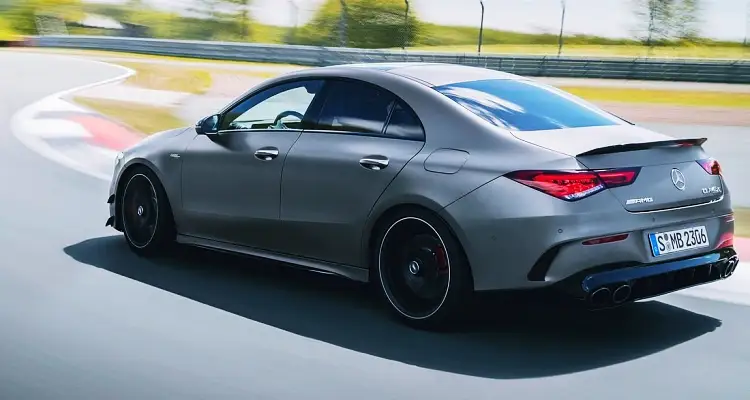 벤츠 CLA 45 AMG S 내부, 실내, 가격, 색상, 스펙, 인테리어, 가격표 (2023년) 8