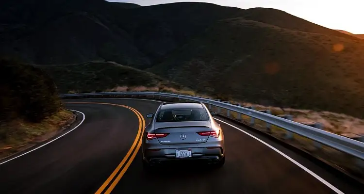 벤츠 CLA 45 AMG S 내부, 실내, 가격, 색상, 스펙, 인테리어, 가격표 (2023년) 2