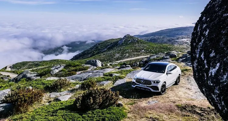 벤츠 GLE 53 AMG 쿠페 내부, 실내, 가격, 색상, 스펙, 인테리어, 가격표 (2023년) 18