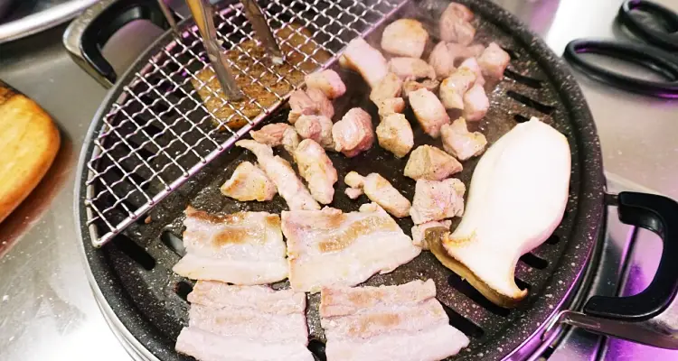 동래의 뒷고기회관 : 부산에서의 완벽한 고기 레스토랑 19