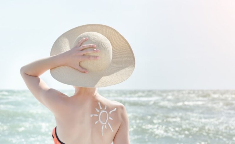 피부 수분 보충이 필요하다