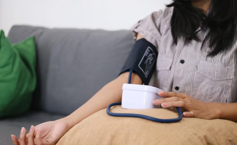 고혈압을 낮추는 효과적인 방법, 증상과 원인 9 예방이 중요한 이유