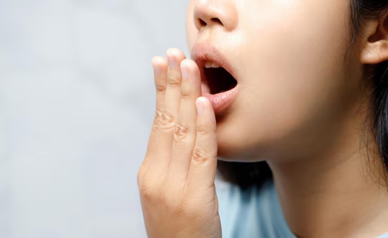 입이 마르는 이유와 해결책