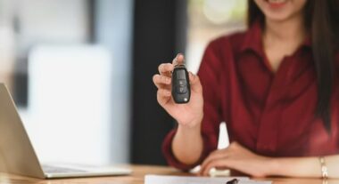 자동차 보험 갱신 101 : 2025년 최신 정보와 절약 꿀팁 - 놓치면 후회할 완벽 가이드 1