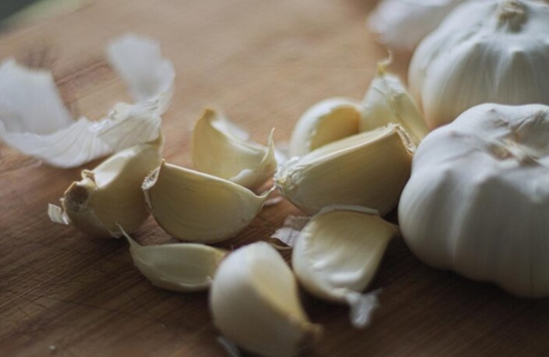 껍질을 벗긴 마늘 오래 보관하기 8 껍질을 벗긴 마늘 오래 보관하기 7