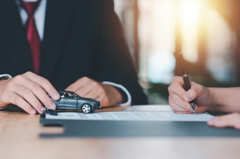 자동차 보험 만기일 당일 갱신? 2025년 꼭 알아야 할 정보와 과태료 예방법 12 자동차 보험 만기일 당일 갱신? 2025년 꼭 알아야 할 정보와 과태료 예방법 11