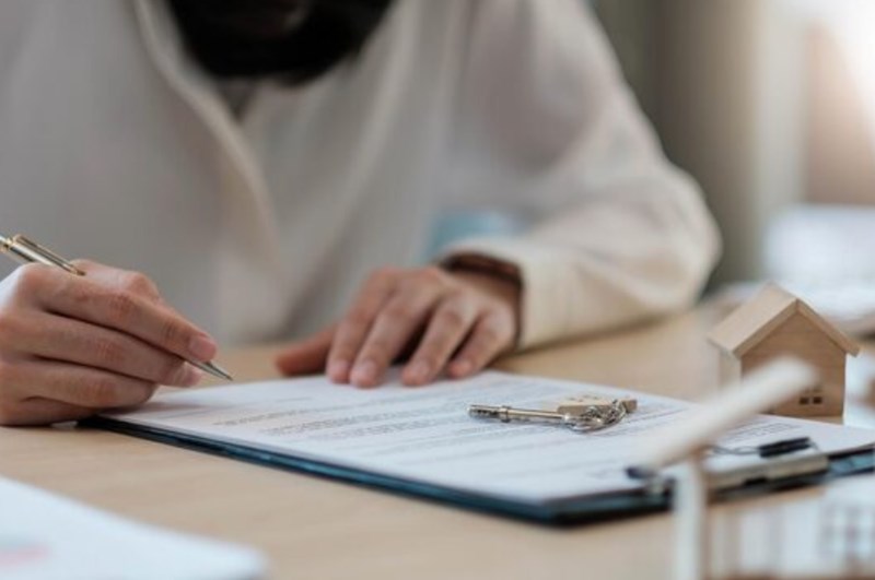 보험중개사 시험 - 난이도, 연봉, 채용, 현실, 순위, 자격증, 시험 일정 (+보험설계사와 차이) - 2025년 8 보험중개사 시험 - 난이도, 연봉, 채용, 현실, 순위, 자격증, 시험 일정 (+보험설계사와 차이) - 2025년 7