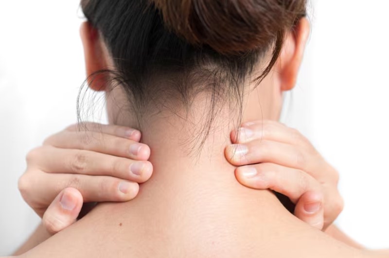 목 뒤 두드러기 원인과 해결방법 7