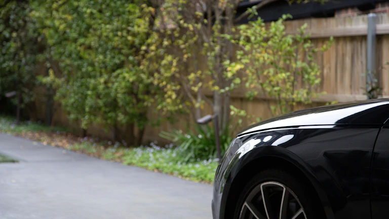 2026년 50대 실손보험 비교 및 가입 시 주의사항 12 50대에는 암, 뇌혈관 질환, 심혈관 질환 등 중대 질병에 대한 대비가 중요합니다. 따라서 실손보험 외에 해당 질병에 대한 진단비, 수술비, 입원비 등을 보장하는 보험 상품을 추가로 알아보는 것이 좋습니다. 또한, 간병비나 상해 관련 보장도 고려해볼 수 있습니다.