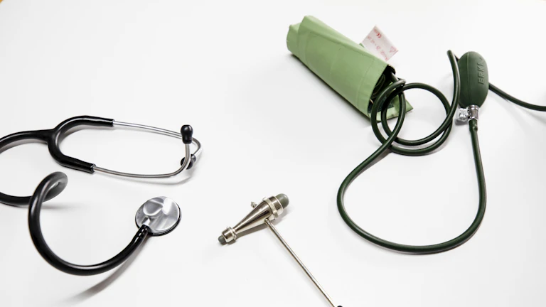 노후 실손 의료보험 (유병자 실비) 가입 시 할증 보험료와 보장 제한 분석 7 의료비 청구서