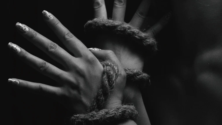 유전자치료 보험금 거절 대처 (2026년) 8 DNA 나선형 구조와 손