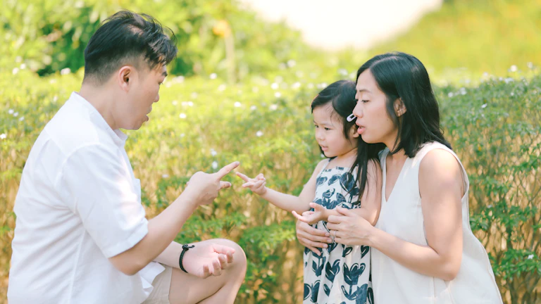 보험료 70% 절약 vs 보장 축소? 4세대 실손보험 전환 장단점, ‘이런 사람’은 절대 바꾸지 마세요! 1