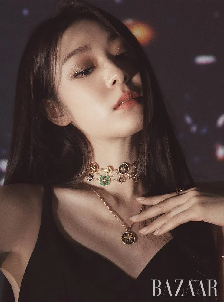 깔끔하게 정리된 숏컷 헤어 결