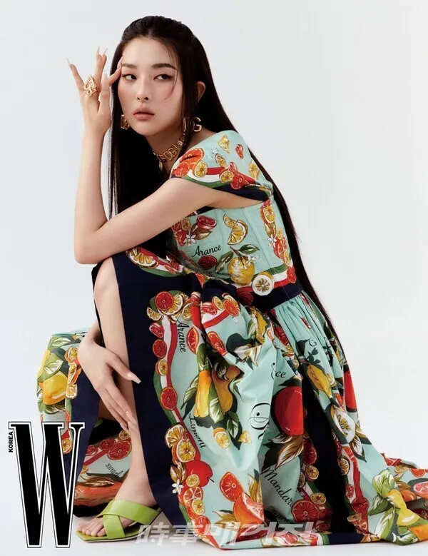패션 화보 전체 분위기와 편집 감성