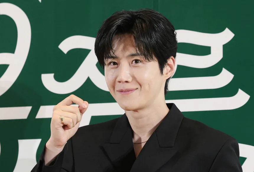 치즈와 햄이 들어간 짭짤한 빵